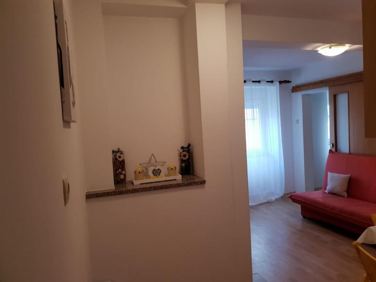 Apartmani Luka Crikvenica Exterior photo